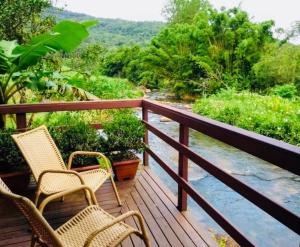 Imagem da galeria de Casa Café no Bule - com os pés na cachoeira em Aguas Mornas