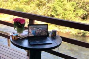Imagem da galeria de Casa Café no Bule - com os pés na cachoeira em Aguas Mornas