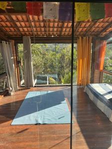 Cama o camas de una habitación en Casa Águia Dourada