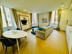 Televízia a/alebo spoločenská miestnosť v ubytovaní Interno 5 B&B