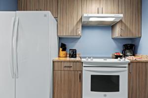 Kuchyň nebo kuchyňský kout v ubytování WorldMark Victoria