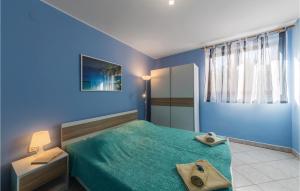 Posteľ alebo postele v izbe v ubytovaní Beautiful Apartment In Pula With Wifi