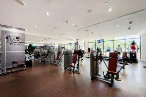 Palestra o centro fitness di Anantara Palm Jumeirah Studio Sea View