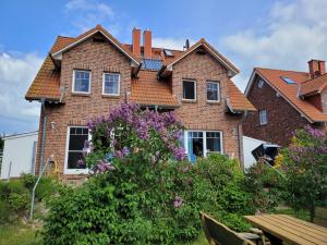 Κήπος έξω από το Haus Vierjahreszeiten 2