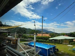 山景或在度假屋看到的山景