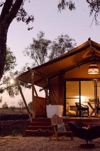 Φωτογραφία από το άλμπουμ του Riverbank Glamping σε Boonarga