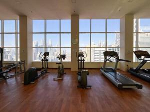 Het fitnesscentrum en/of fitnessfaciliteiten van Frank Porter - Madina Tower