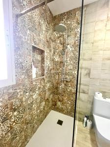 Afbeelding uit fotogalerij van Casa Rural Miraelrio in Corral Rubio +20 foto's