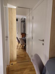 Atpūtas zona naktsmītnē Apartman Petica Divčigora