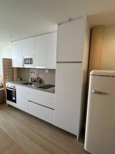 Η κουζίνα ή μικρή κουζίνα στο Brand new studio apartment near Caminito del Rey