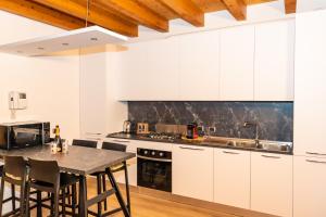 Photo de la galerie de l'établissement La Casa di Lella in residence con piscina, à Paratico