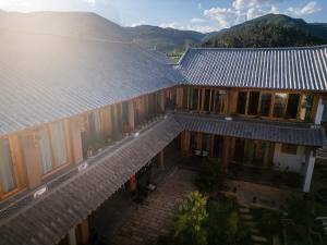 山景或在住宿加早餐旅馆看到的山景