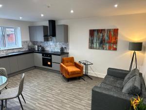 Η κουζίνα ή μικρή κουζίνα στο Cosy Long Eaton Flat Perfect for All Stays