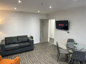 Χώρος καθιστικού στο Cosy Long Eaton Flat Perfect for All Stays