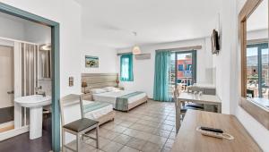 Posezení v ubytování Marilisa Hotel