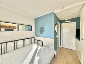 Postel nebo postele na pokoji v ubytování Apartmani Terminal