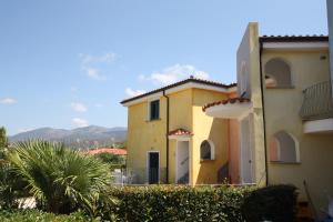 Gallery image of Appartamento 6 - Complesso Residenziale Terme di Casteldoria in Santa Maria Coghinas