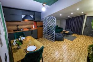 Posezení v ubytování October apartment