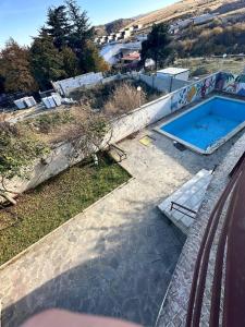 Πισίνα στο ή κοντά στο Comfort House Mefutreoba 17