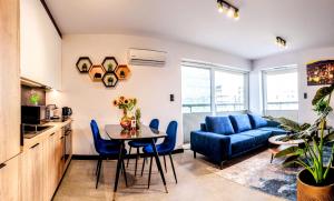 Χώρος καθιστικού στο Vegas - Apartament Plaza Tower - Targi Kielce - Faktura VAT - INVOICE - Air Condition