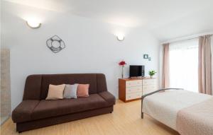 Posteľ alebo postele v izbe v ubytovaní Cozy Home In Vela Luka With Sauna