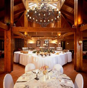 Restaurace v ubytování HOTEL SPA MONTANA
