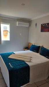 Postel nebo postele na pokoji v ubytování diRoma Fiori - Hotéis com roupa de cama --- DESTINOS COMBINADOS TURISMO + 37 fotografií