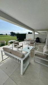 Billede fra billedgalleriet på Appartement Jardin et Vue Golf i San Roque