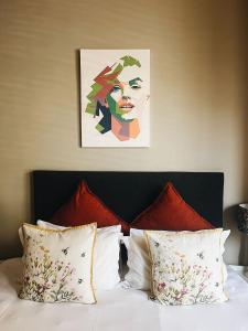 Gallery image of The Marilyn on Sea Point in Cape Town