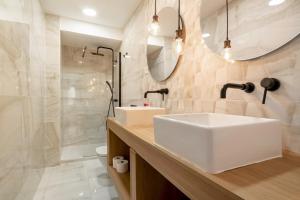 Koupelna v ubytování 3 bedrooms 2 bathrooms furnished - Salamanca - Stylish - MintyStay