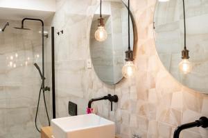 Koupelna v ubytování 3 bedrooms 2 bathrooms furnished - Salamanca - Stylish - MintyStay