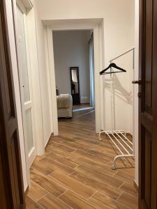 Φωτογραφία από το άλμπουμ του Dimora Largo Silvestro dell'Aquila- Centro Storico στη Λ' Άκουιλα