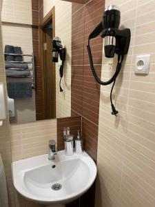 Afbeelding uit fotogalerij van Best House in Loetsk +31 foto's