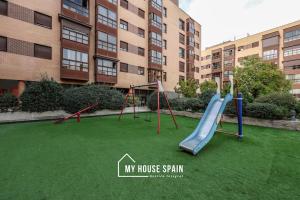 Herní místnost nebo prostor pro děti v ubytování MyHouseSpain - Con parking junto a IFEMA y Barajas