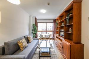 Posezení v ubytování MyHouseSpain - Con parking junto a IFEMA y Barajas