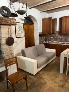 Posezení v ubytování Assisi, da Lisetta + 27 fotografií