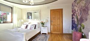 Posteľ alebo postele v izbe v ubytovaní VIP Apartamenty Widokowe