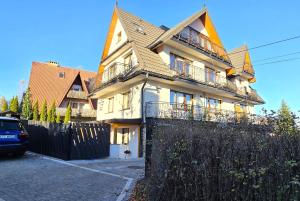 Budova, v ktorej sa apartmán nachádza