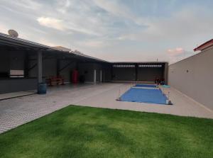 Swimmingpoolen hos eller tæt på Menino Jesu Área de Lazer