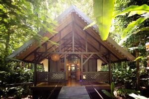 Κήπος έξω από το Almonds & Corals Boutique Hotel