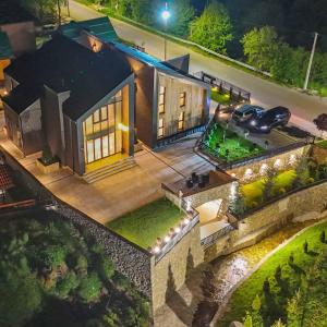 Το κτήριο όπου στεγάζεται  το διαμέρισμα