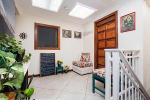 Hostal El Quinde的休息区