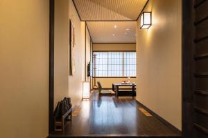 Televisyen dan/atau pusat hiburan di 谷町君・星屋・談山旅館　京都嵐山