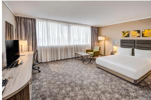 Postel nebo postele na pokoji v ubytování Hilton Garden Inn Wiener Neustadt
