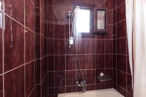 Un baño de Agistri Hotel