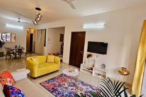 Et tv og/eller underholdning på Welcome to your Royal address Umaid Heritage !