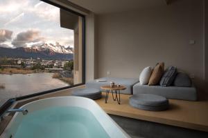 Kuvagallerian kuva majoituspaikasta 云渡雪山湖景民宿 Vento Snow Mountain Lake View B&B, joka sijaitsee kohteessa Lijiang