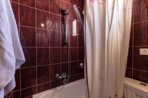 Un baño de Agistri Hotel