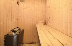 Fotografie z fotogalerie ubytování Nice Home In Ebeltoft With Sauna v destinaci Ebeltoft