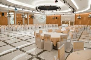 Restaurace v ubytování Hotel Albulena
